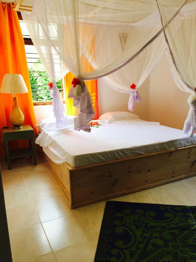 Hotel Retro à Zanzibar Extérieur photo